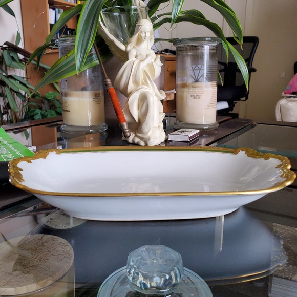 Vienaud Limoges Small Serving Plate with 24kt gold trim modern-looking - Picture 3 of 11